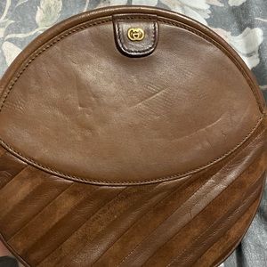 Vintage round Gucci brown suede